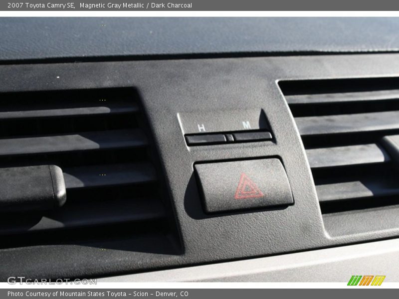 Magnetic Gray Metallic / Dark Charcoal 2007 Toyota Camry SE