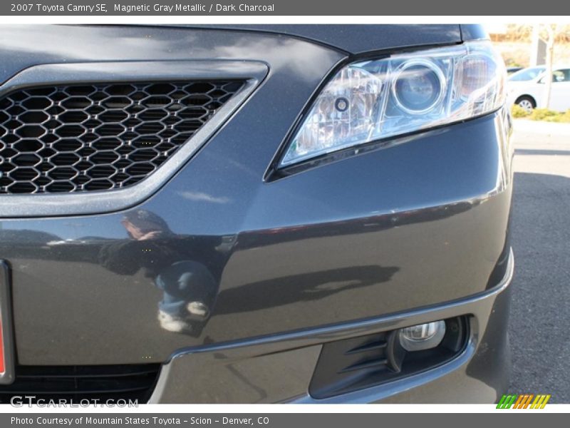 Magnetic Gray Metallic / Dark Charcoal 2007 Toyota Camry SE