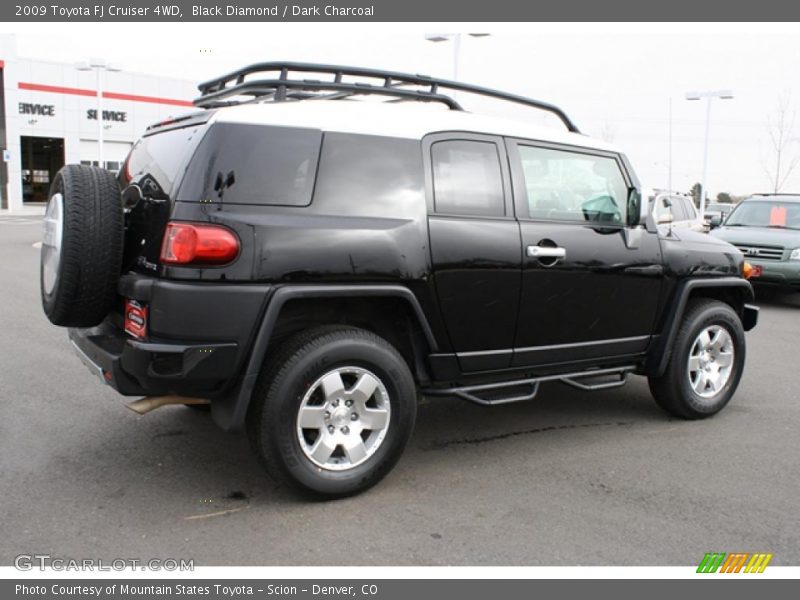 Black Diamond / Dark Charcoal 2009 Toyota FJ Cruiser 4WD