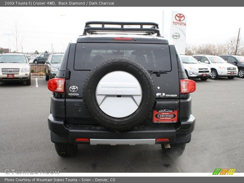 Black Diamond / Dark Charcoal 2009 Toyota FJ Cruiser 4WD