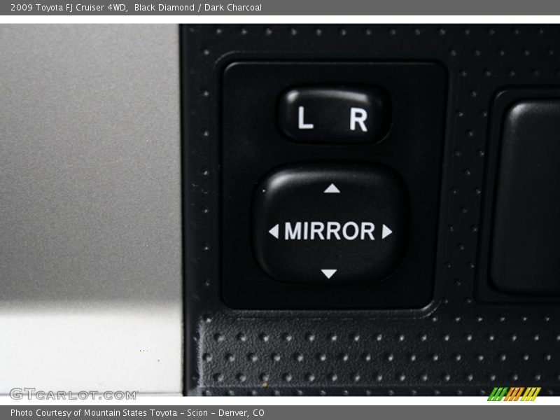 Black Diamond / Dark Charcoal 2009 Toyota FJ Cruiser 4WD
