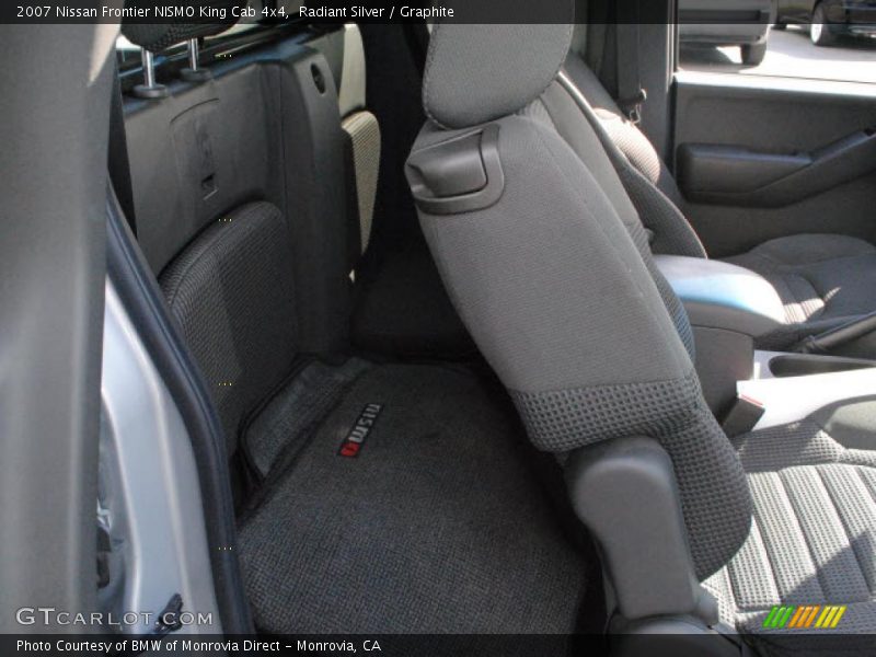 Radiant Silver / Graphite 2007 Nissan Frontier NISMO King Cab 4x4