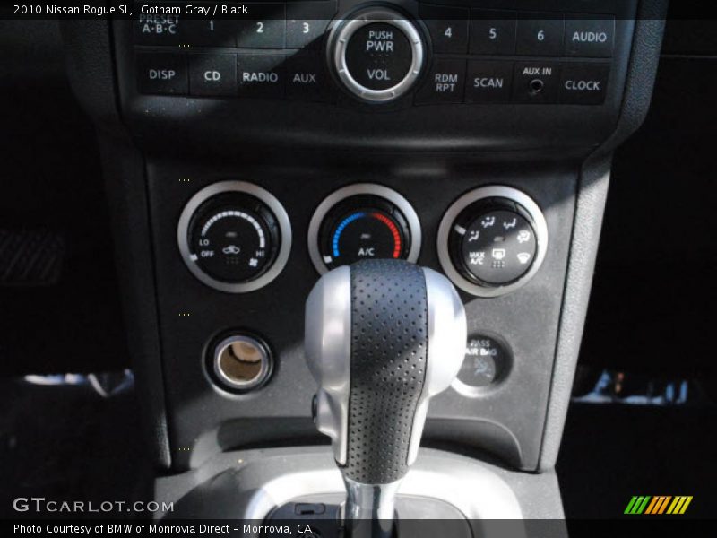 Gotham Gray / Black 2010 Nissan Rogue SL