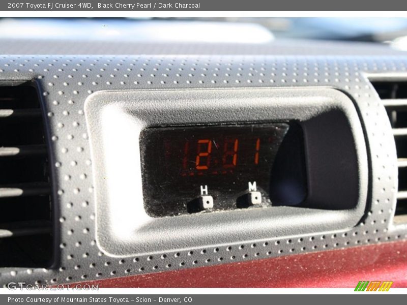 Black Cherry Pearl / Dark Charcoal 2007 Toyota FJ Cruiser 4WD