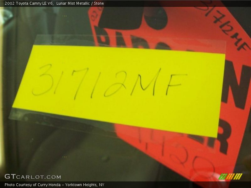 Lunar Mist Metallic / Stone 2002 Toyota Camry LE V6