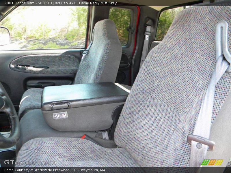  2001 Ram 2500 ST Quad Cab 4x4 Mist Gray Interior