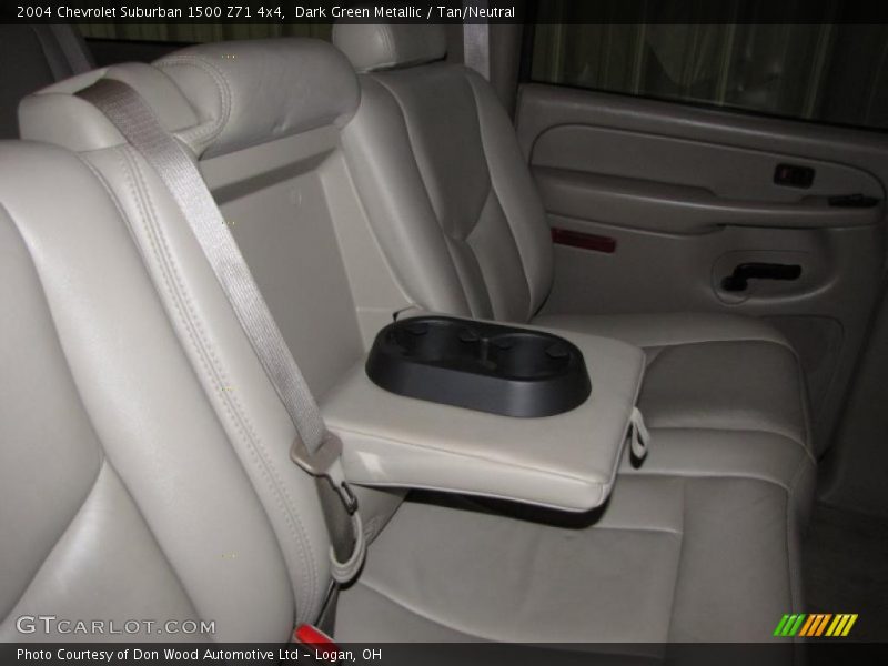 Dark Green Metallic / Tan/Neutral 2004 Chevrolet Suburban 1500 Z71 4x4