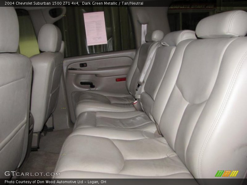 Dark Green Metallic / Tan/Neutral 2004 Chevrolet Suburban 1500 Z71 4x4