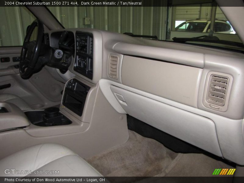 Dark Green Metallic / Tan/Neutral 2004 Chevrolet Suburban 1500 Z71 4x4
