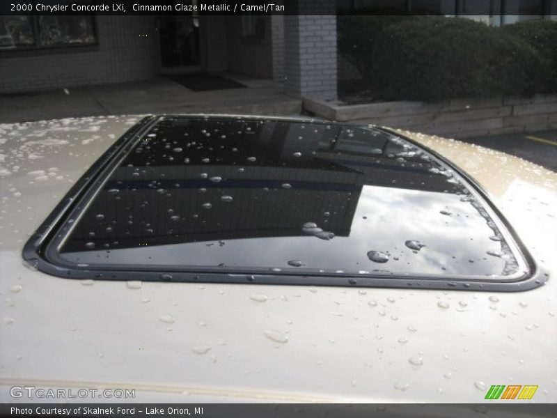 Cinnamon Glaze Metallic / Camel/Tan 2000 Chrysler Concorde LXi