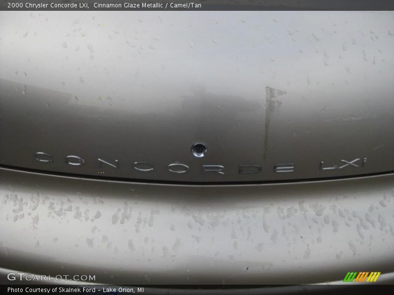 Cinnamon Glaze Metallic / Camel/Tan 2000 Chrysler Concorde LXi