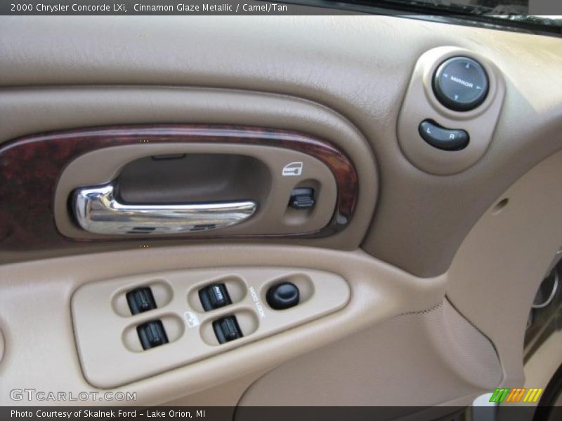 Cinnamon Glaze Metallic / Camel/Tan 2000 Chrysler Concorde LXi