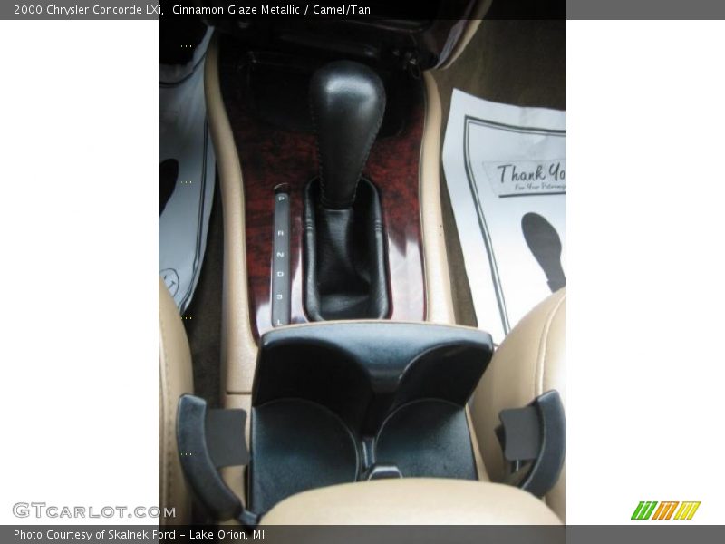 Cinnamon Glaze Metallic / Camel/Tan 2000 Chrysler Concorde LXi