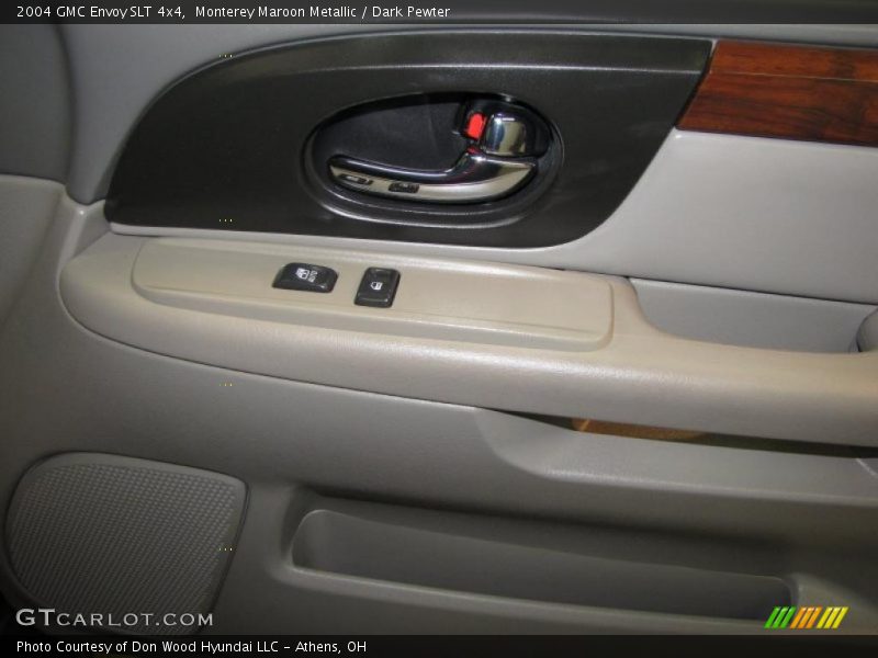 Monterey Maroon Metallic / Dark Pewter 2004 GMC Envoy SLT 4x4