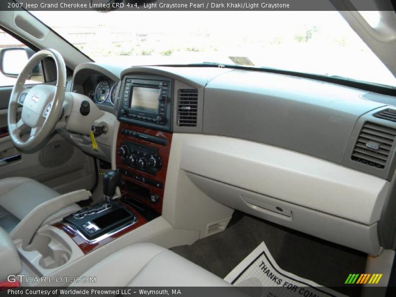 Dashboard of 2007 Grand Cherokee Limited CRD 4x4