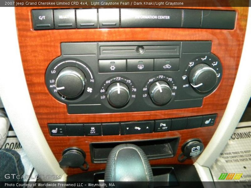 Controls of 2007 Grand Cherokee Limited CRD 4x4