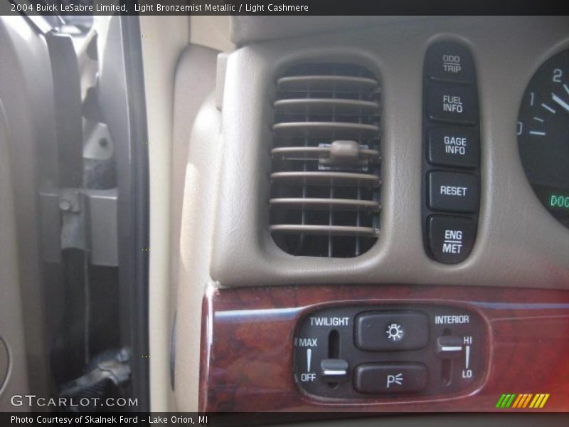 Light Bronzemist Metallic / Light Cashmere 2004 Buick LeSabre Limited