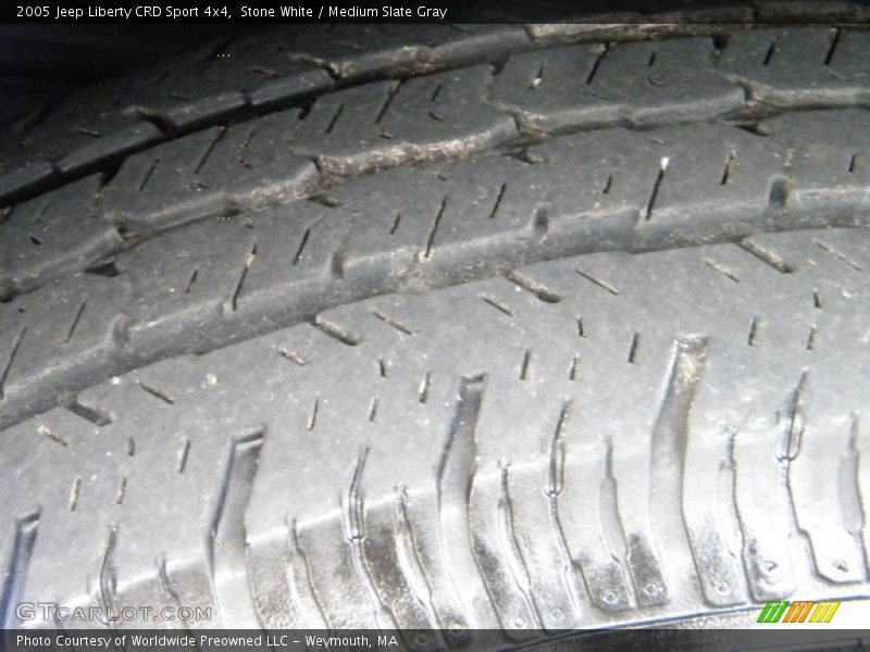 Stone White / Medium Slate Gray 2005 Jeep Liberty CRD Sport 4x4