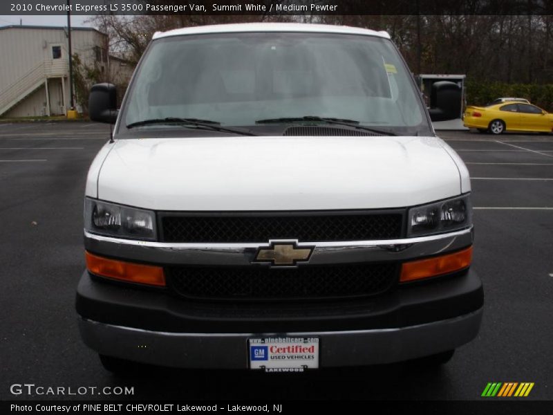 Summit White / Medium Pewter 2010 Chevrolet Express LS 3500 Passenger Van