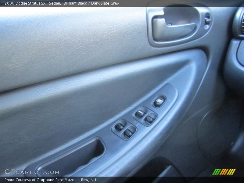 Brilliant Black / Dark Slate Grey 2006 Dodge Stratus SXT Sedan