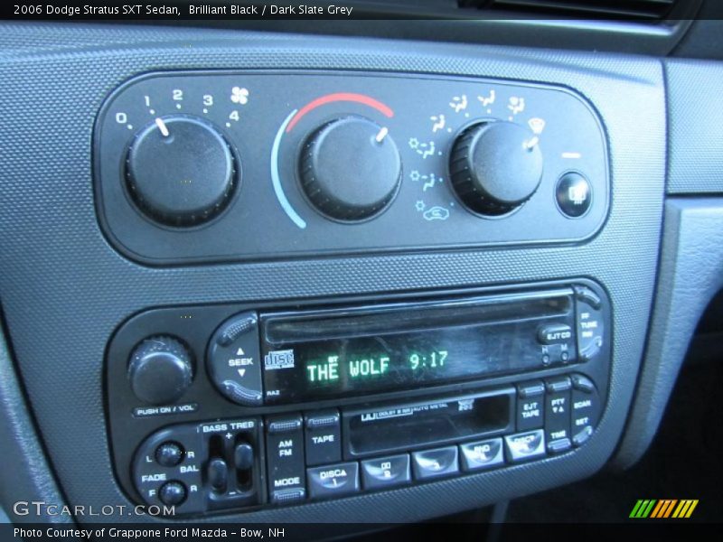 Controls of 2006 Stratus SXT Sedan