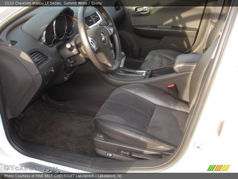 Summit White / Ebony 2010 Chevrolet Malibu LT Sedan
