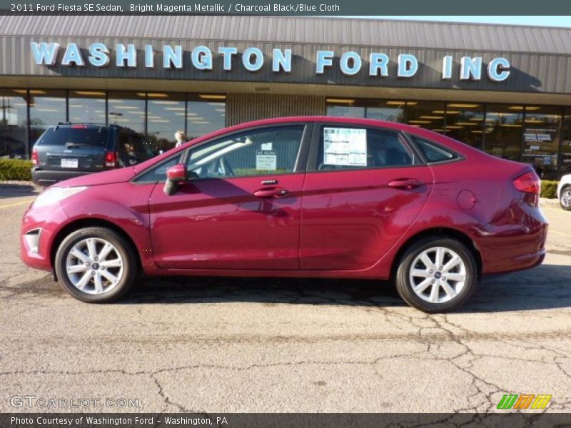 Bright Magenta Metallic / Charcoal Black/Blue Cloth 2011 Ford Fiesta SE Sedan