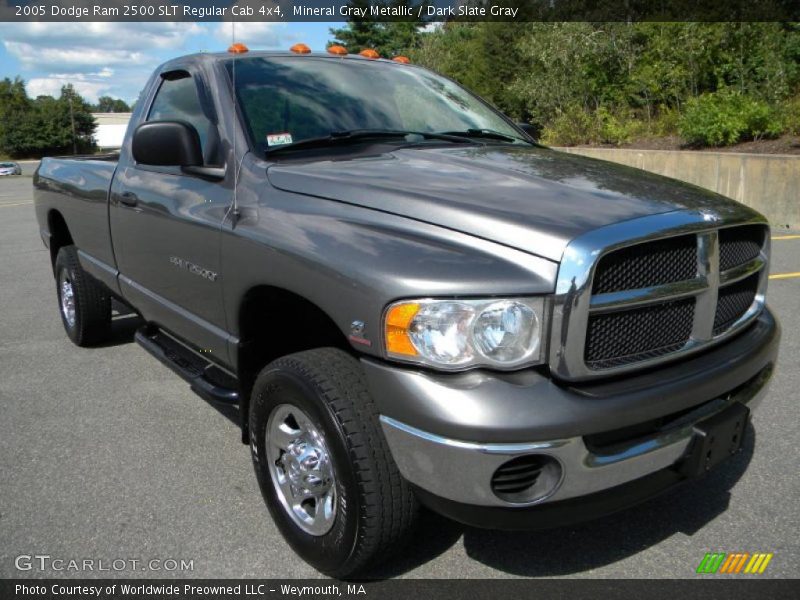Front 3/4 View of 2005 Ram 2500 SLT Regular Cab 4x4