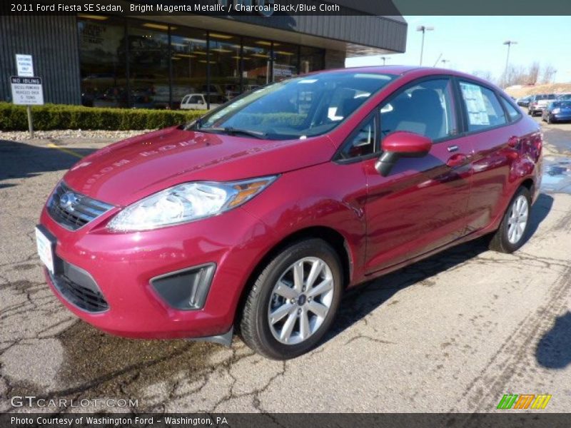 Bright Magenta Metallic / Charcoal Black/Blue Cloth 2011 Ford Fiesta SE Sedan
