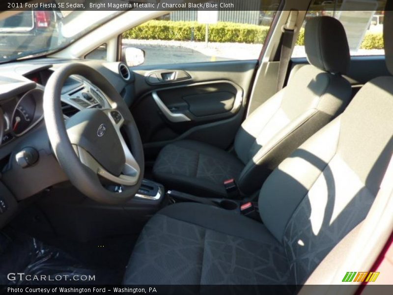 Bright Magenta Metallic / Charcoal Black/Blue Cloth 2011 Ford Fiesta SE Sedan