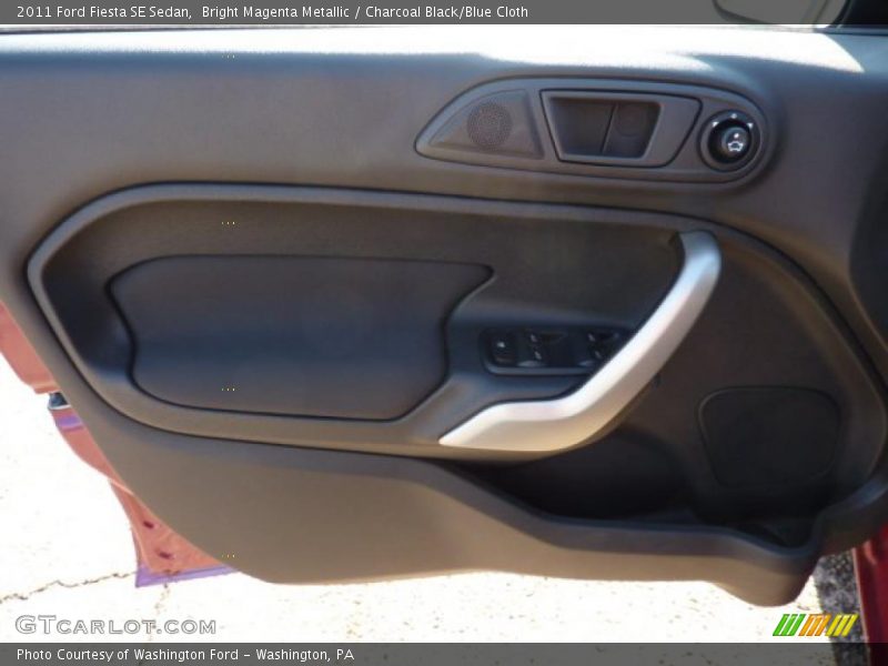 Bright Magenta Metallic / Charcoal Black/Blue Cloth 2011 Ford Fiesta SE Sedan