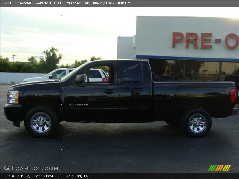 Black / Dark Titanium 2011 Chevrolet Silverado 1500 LS Extended Cab