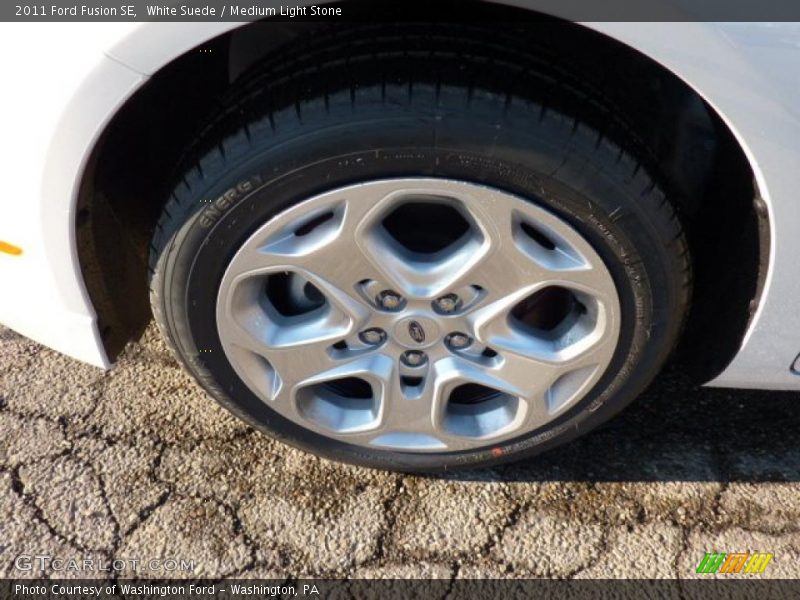 White Suede / Medium Light Stone 2011 Ford Fusion SE