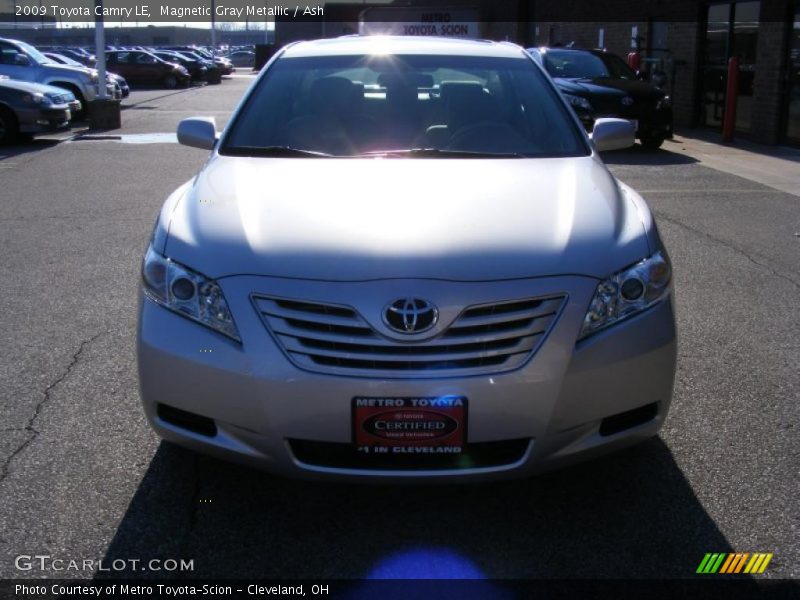 Magnetic Gray Metallic / Ash 2009 Toyota Camry LE
