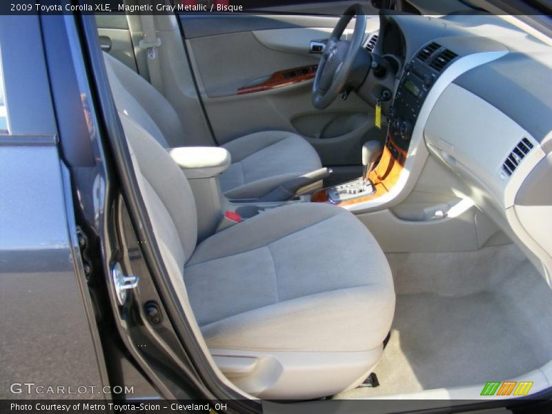 Magnetic Gray Metallic / Bisque 2009 Toyota Corolla XLE