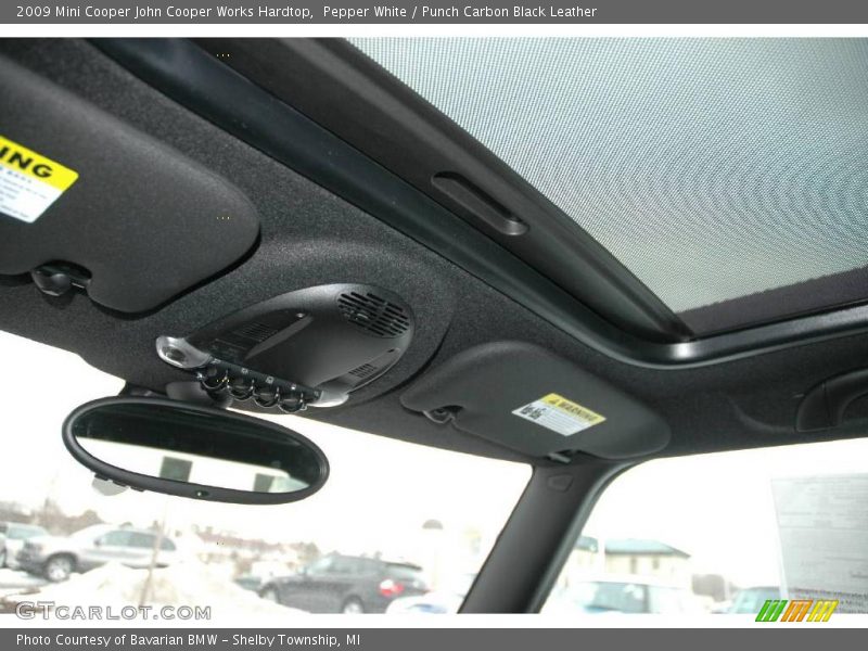 Pepper White / Punch Carbon Black Leather 2009 Mini Cooper John Cooper Works Hardtop