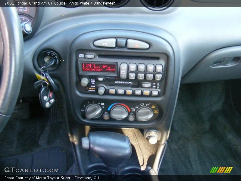 Arctic White / Dark Pewter 2001 Pontiac Grand Am GT Coupe
