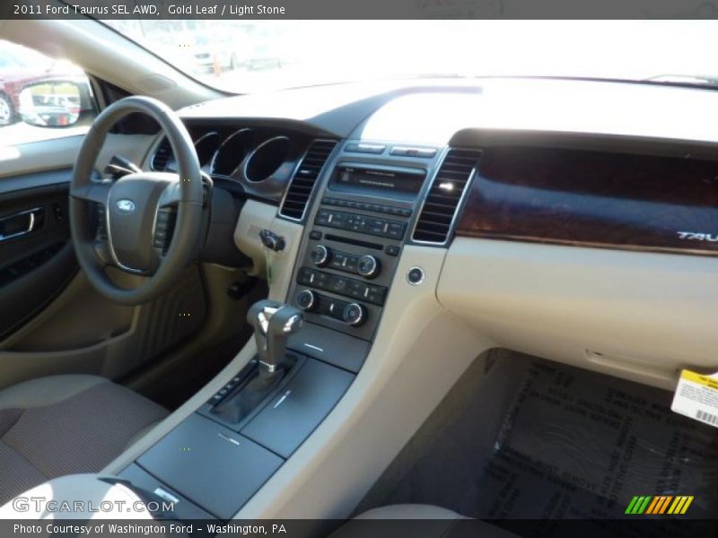 Dashboard of 2011 Taurus SEL AWD