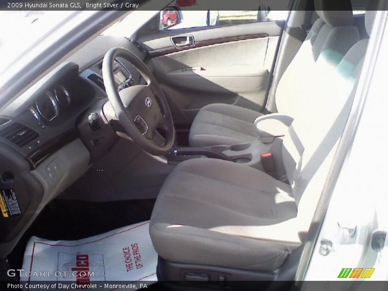 Bright Silver / Gray 2009 Hyundai Sonata GLS