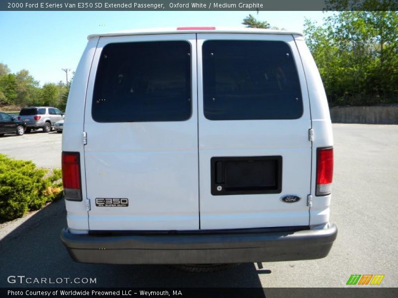 Oxford White / Medium Graphite 2000 Ford E Series Van E350 SD Extended Passenger