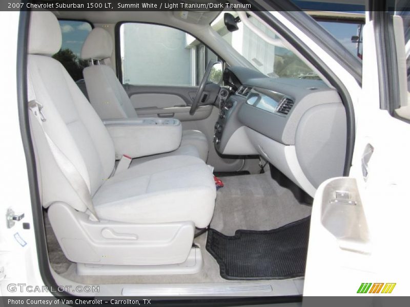 Summit White / Light Titanium/Dark Titanium 2007 Chevrolet Suburban 1500 LT