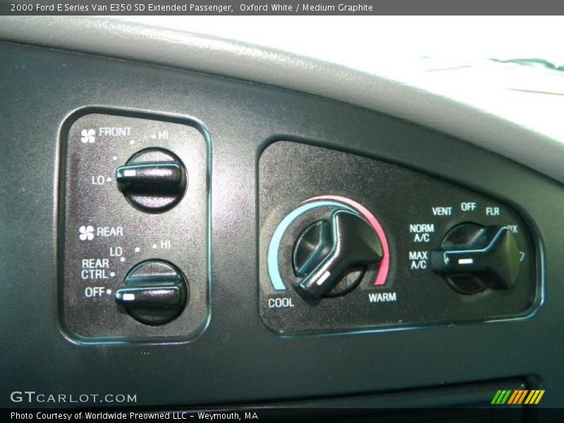 Oxford White / Medium Graphite 2000 Ford E Series Van E350 SD Extended Passenger