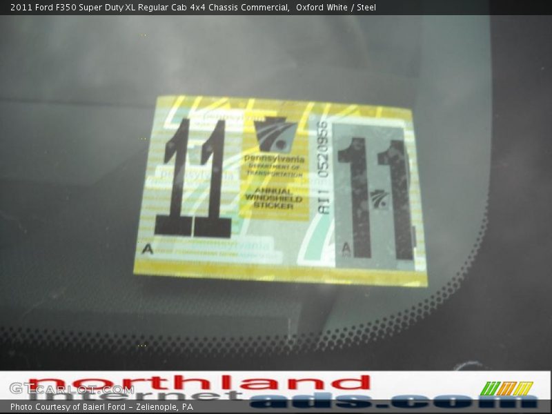 Oxford White / Steel 2011 Ford F350 Super Duty XL Regular Cab 4x4 Chassis Commercial
