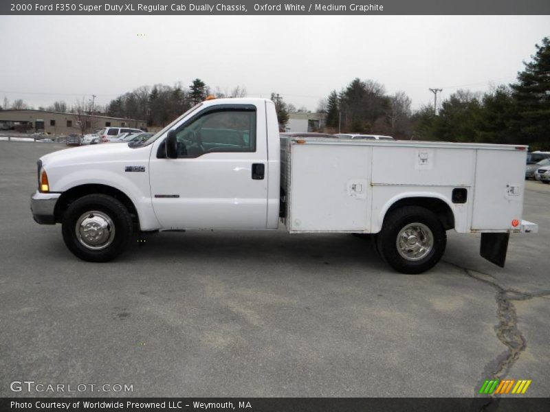 Oxford White / Medium Graphite 2000 Ford F350 Super Duty XL Regular Cab Dually Chassis