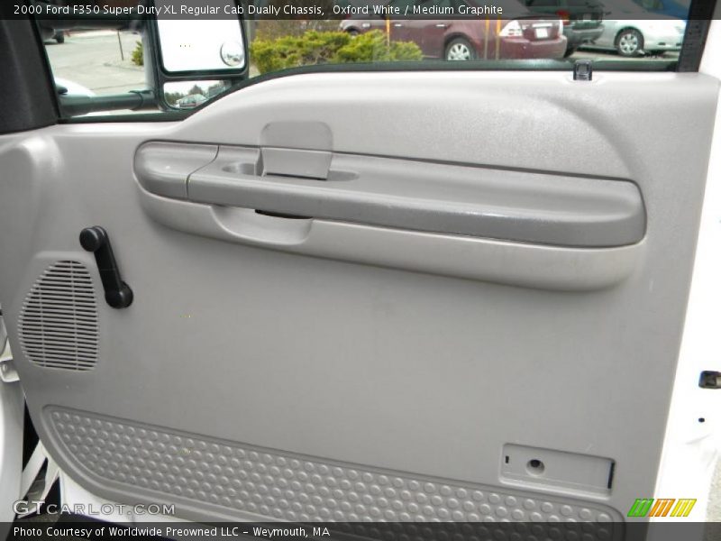 Oxford White / Medium Graphite 2000 Ford F350 Super Duty XL Regular Cab Dually Chassis