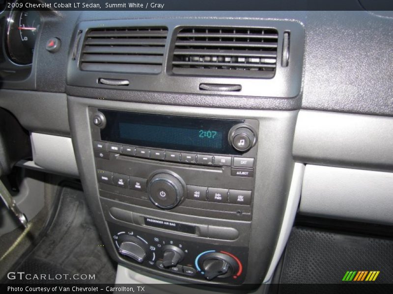 Summit White / Gray 2009 Chevrolet Cobalt LT Sedan