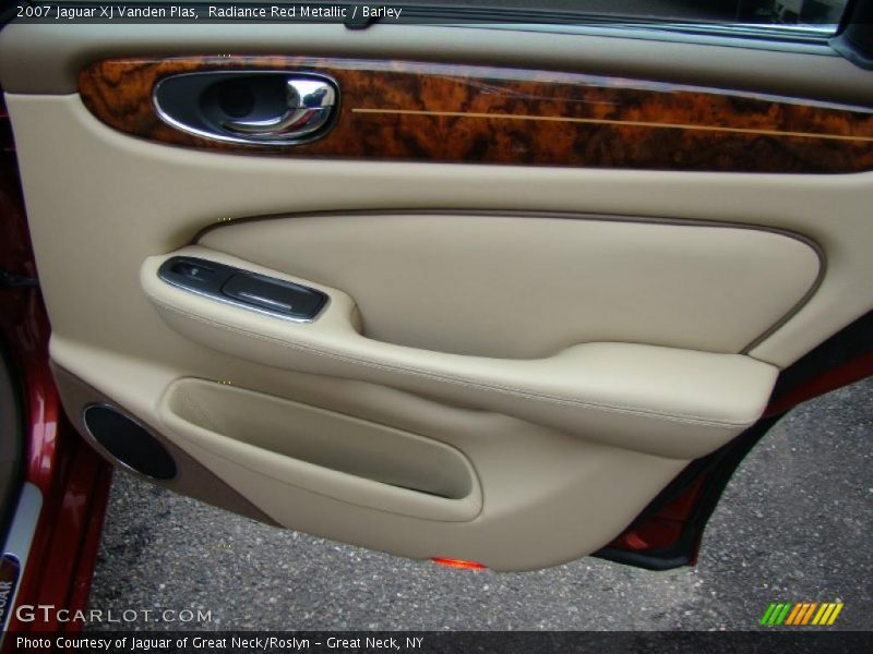 Radiance Red Metallic / Barley 2007 Jaguar XJ Vanden Plas