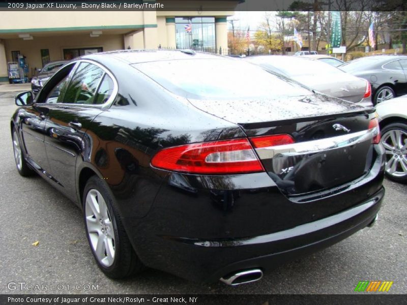 Ebony Black / Barley/Truffle 2009 Jaguar XF Luxury