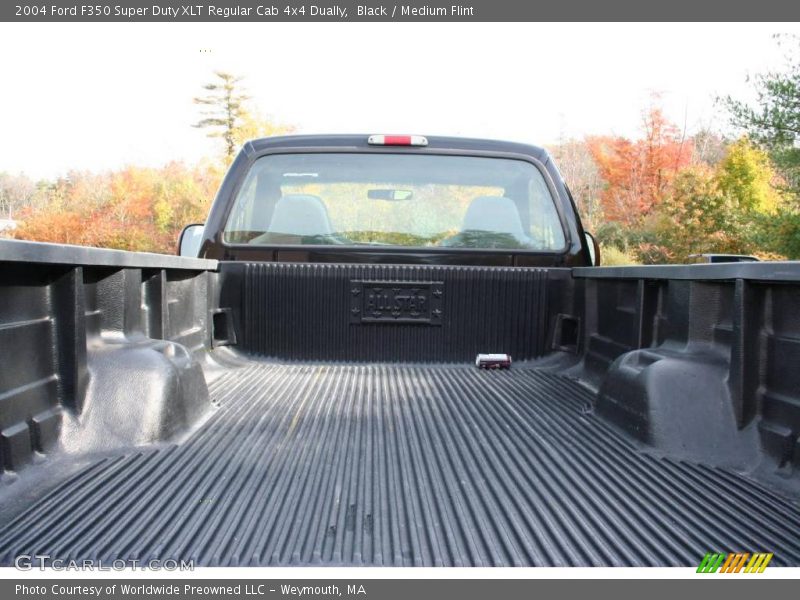 Black / Medium Flint 2004 Ford F350 Super Duty XLT Regular Cab 4x4 Dually