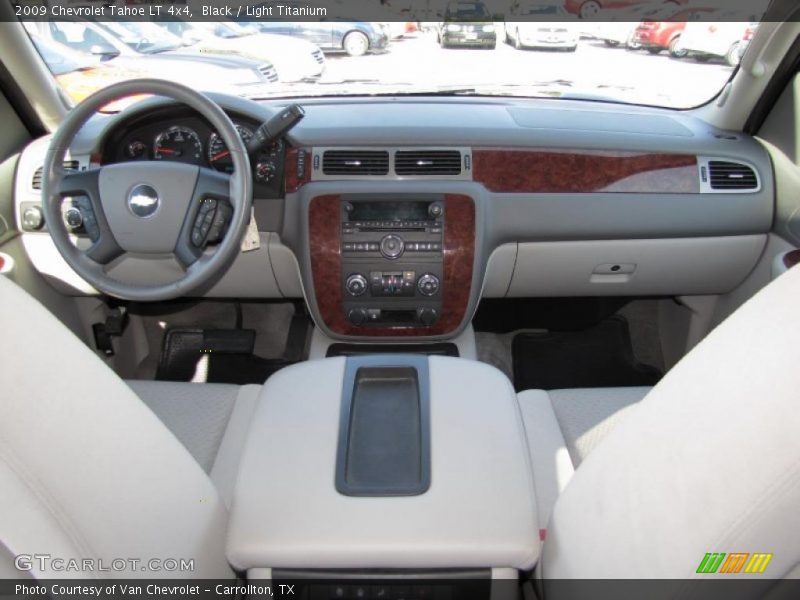 Black / Light Titanium 2009 Chevrolet Tahoe LT 4x4